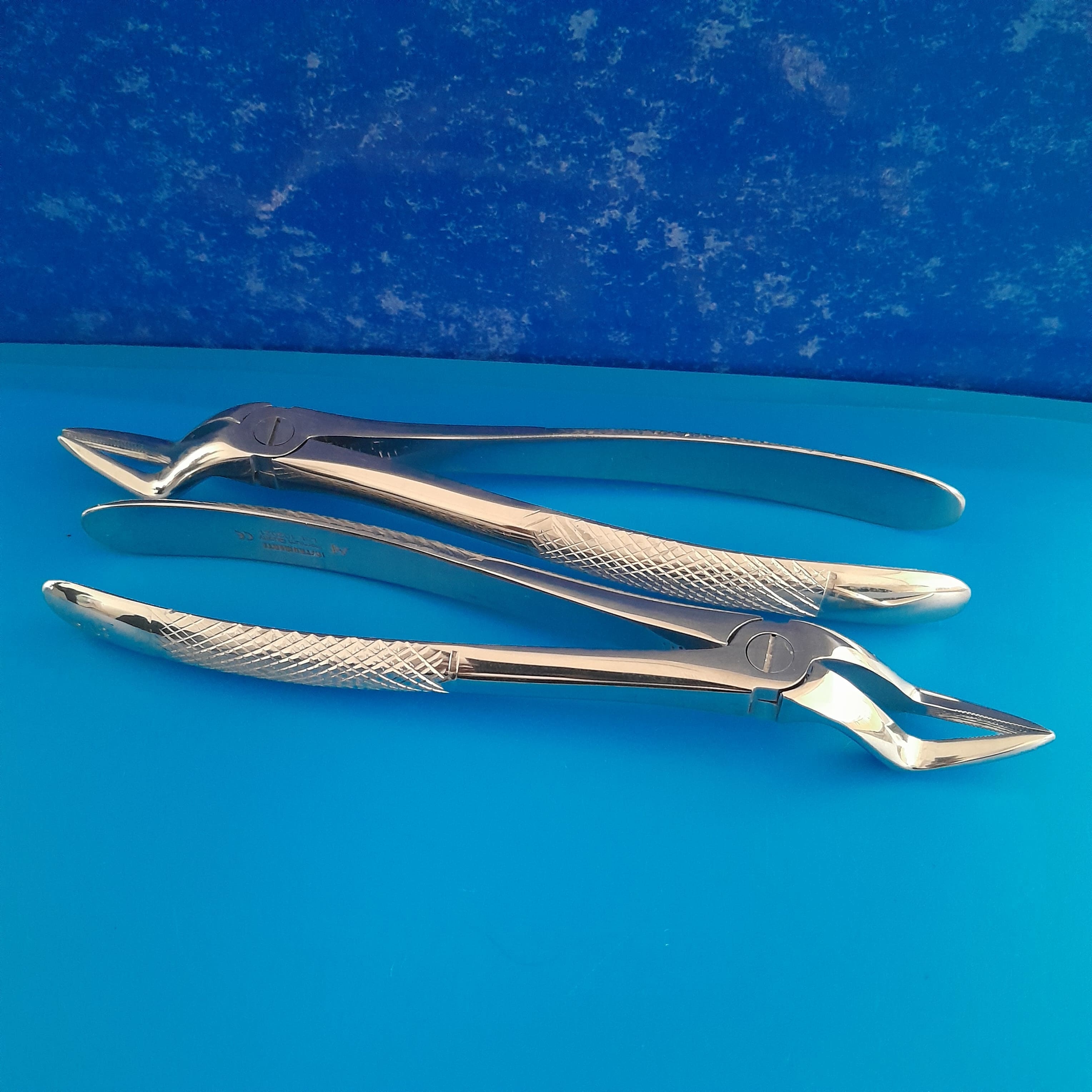 Upper Root Forcep